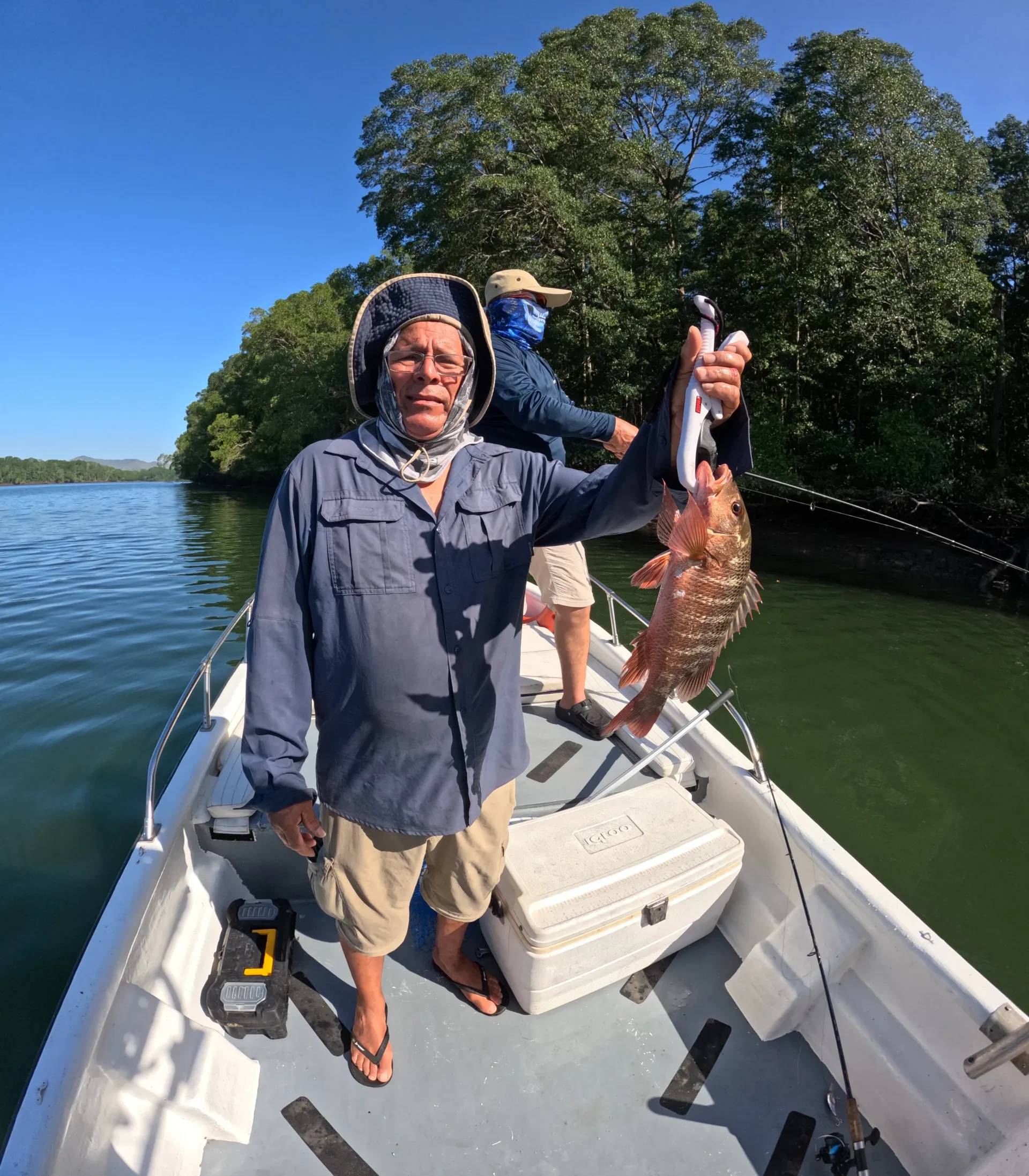 Verano Pargos Rojos: Gran Captura y Caña Rota Puerto Mutis | Panamá
