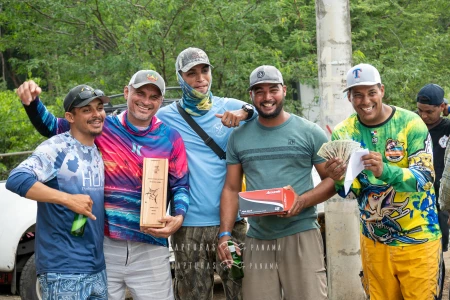 Imagen relacionada al artículo "Torneo Virgen del Carmen 2025: Pesca familiar y tradición en Guararé".